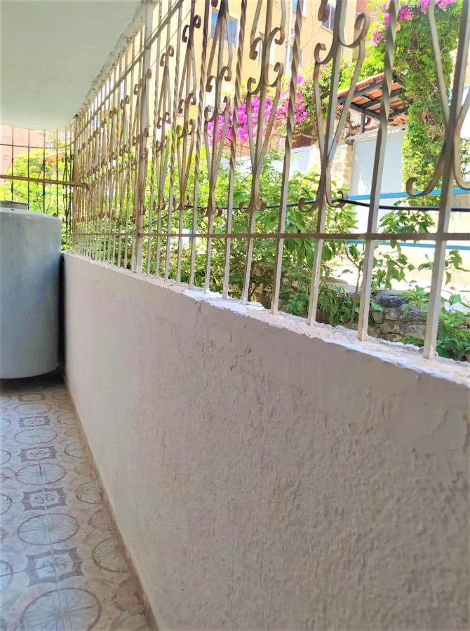 ساراندا Lighting Jasminum Apartment المظهر الخارجي الصورة