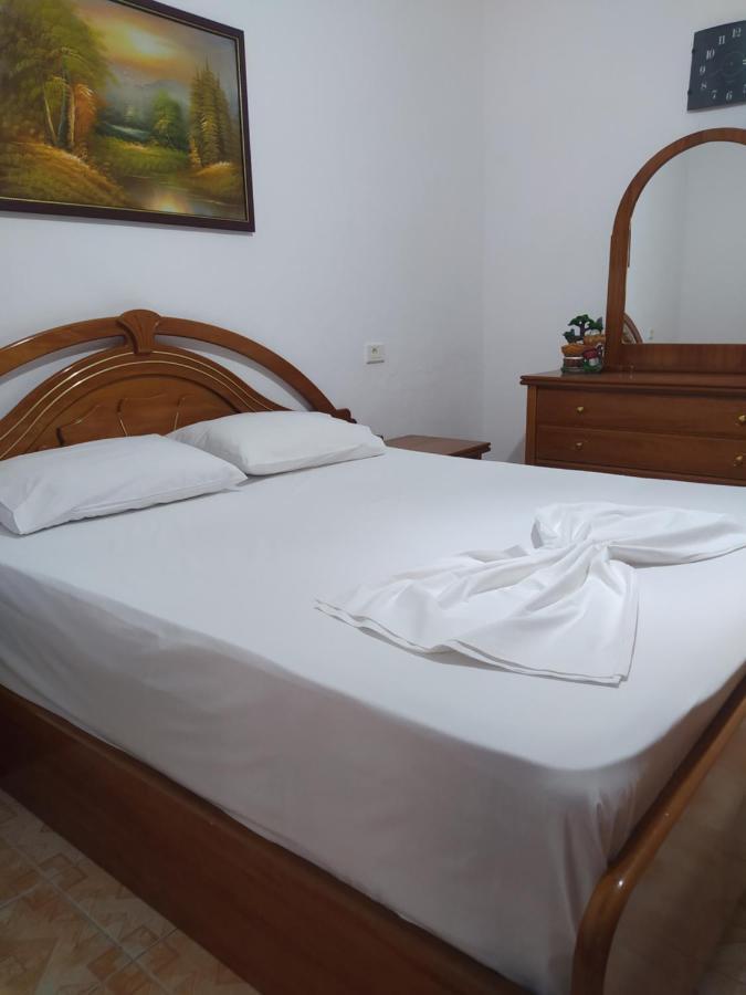 ساراندا Lighting Jasminum Apartment المظهر الخارجي الصورة